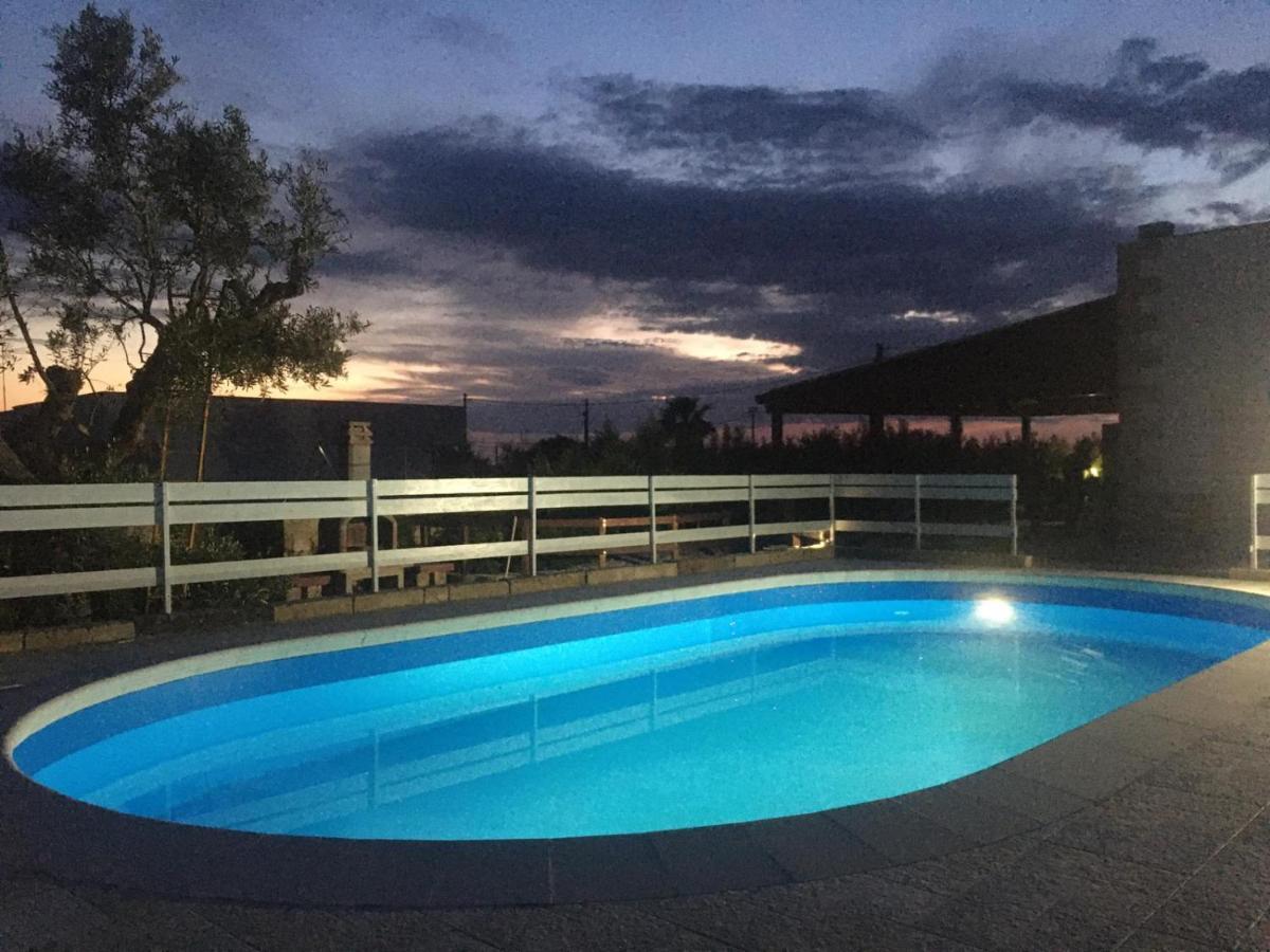 Capilungo Villetta Mari Con Piscina Esclusiva Nel Salento מראה חיצוני תמונה